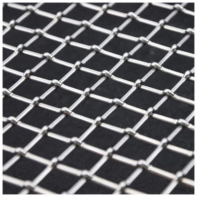 Kilitli çelik kırpılmış tel örgüsü 0.5m-2.5m Genişliği 30m Uzunluğu Galvanize