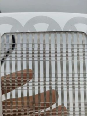 Özelleştirilebilir Laminated Glass Metal Mesh Yüksek Sıcaklığa Direniş