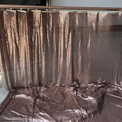 Alüminyum Alaşım Parlak Metal Çapraz Zincir Bağlama Kumaşı Perde Metal Mesh Kumaş
