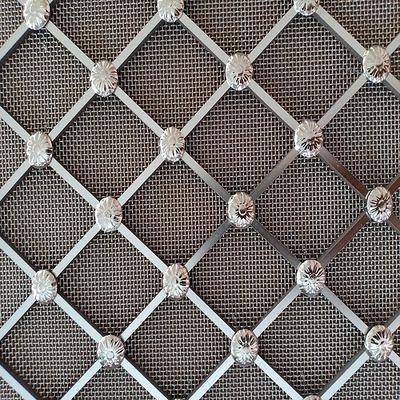 Metal Mimarlık Dokuma Tel Ağı Paslanmaz Çelik Dokuma Tel Ağı Kabine Dekorasyonu için ızgara