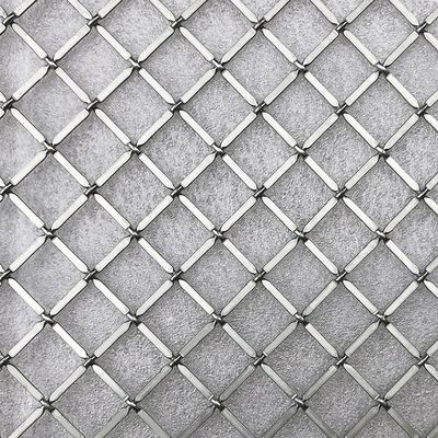 Modern dolap kapıları için metal ağ eklemleri, depolama ünitelerinde estetik çekiciliği fonksiyonel havalandırmayla birleştirir