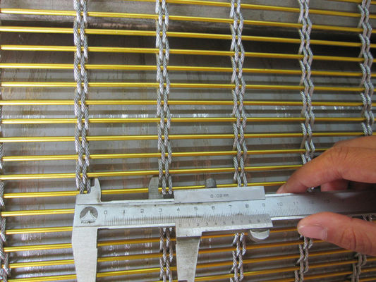 Yüksek katlı bina fasadı havalandırma kaplamaları için sertifikalı yangın geçirmez 8 mm paslanmaz çelik metal örgü