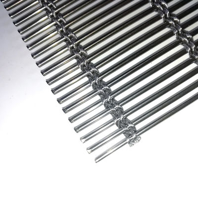 Dekoratif 3D Paslanmaz Çelik Dokunmuş Metal Mesh Ekranı Sanatsal Tavan Tasarımı Endüstriyel Estetik