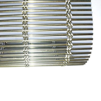 Dekoratif 3D Paslanmaz Çelik Dokunmuş Metal Mesh Ekranı Sanatsal Tavan Tasarımı Endüstriyel Estetik