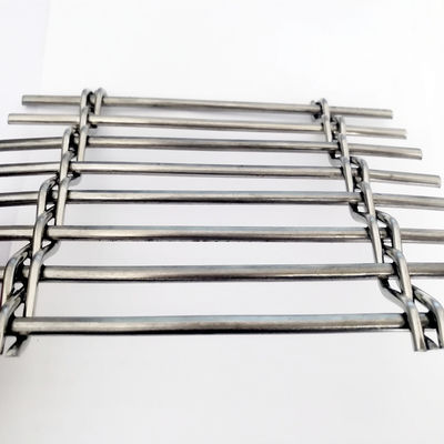 Yumuşak Paslanmaz Çelik Metal Mesh Perde Büyük Lobi Kurulumları için Yaratıcı İç Işık Tasarımları