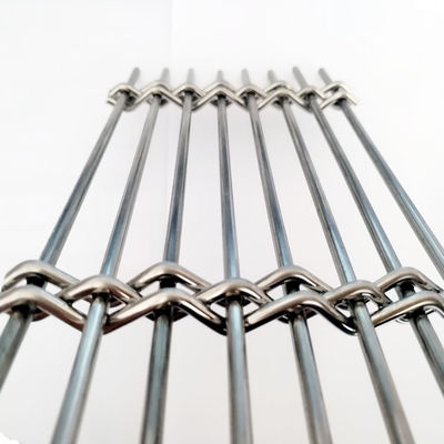 Yumuşak Paslanmaz Çelik Metal Mesh Perde Büyük Lobi Kurulumları için Yaratıcı İç Işık Tasarımları