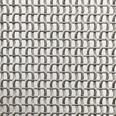 %43,8 Açık Alan Dekoratif Dokuma Tel Örgü 4,5mm Panel Kalınlığı